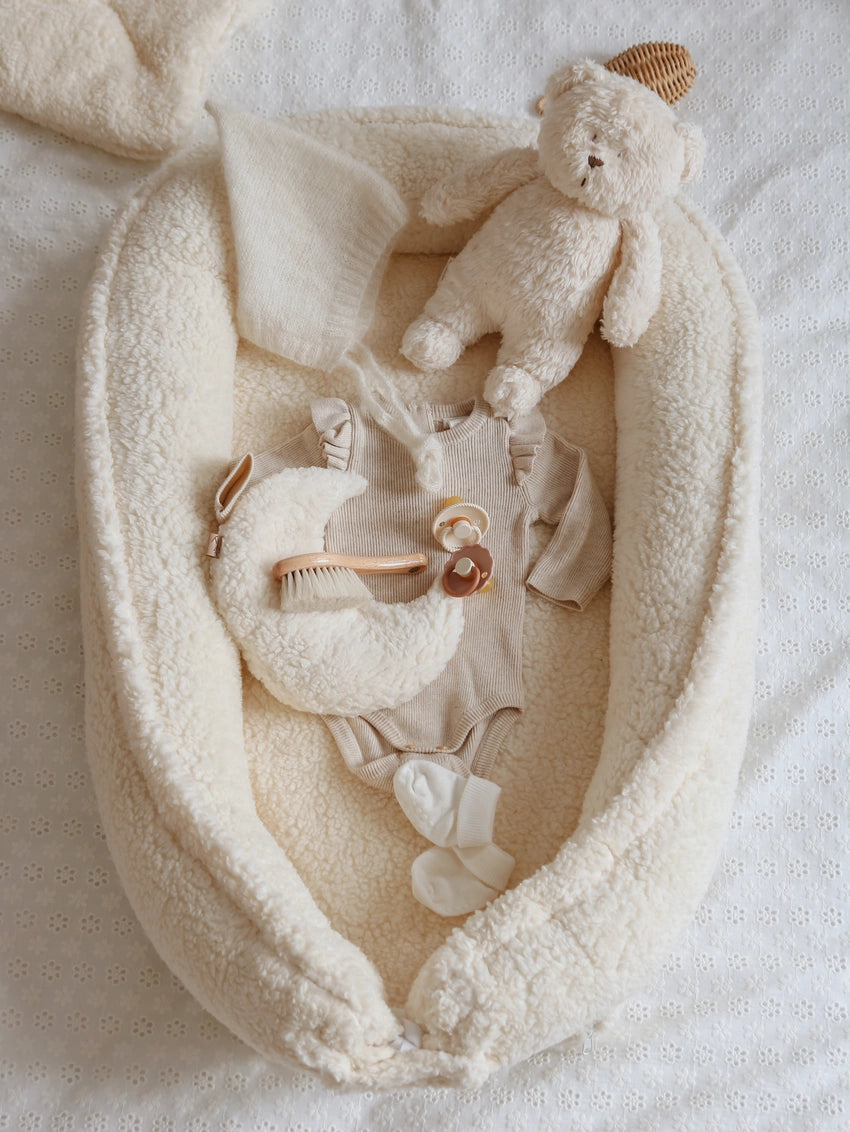 Teddy babynest - creme